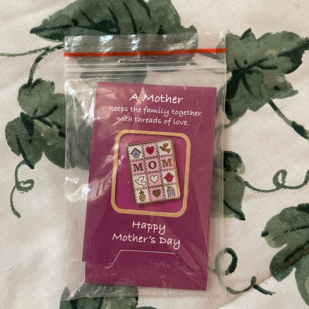 Happy Mother's Day Enamel Pin